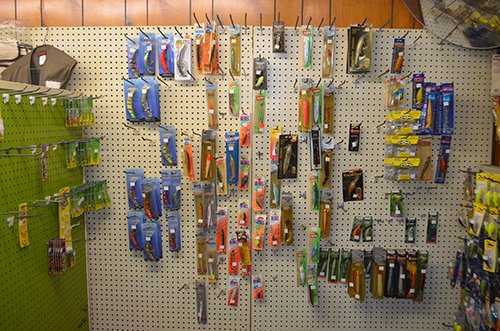 Property photo 32 - PERSONAL PROPERTY AUCTION, Smokeys Landing Inventory & Personal Property